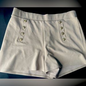 H&M shorts size 16. Sailor style really stretchy and cute. Worn once